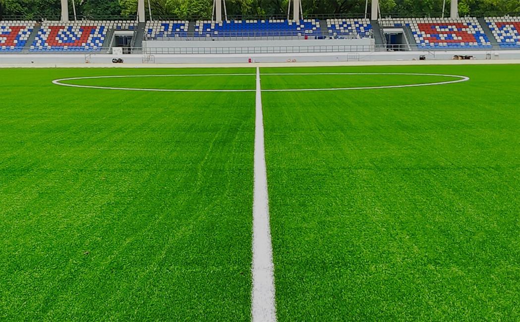 2026人造草坪行业新风口：免填充技术主流化，政策+赛事双轮驱动产业升级